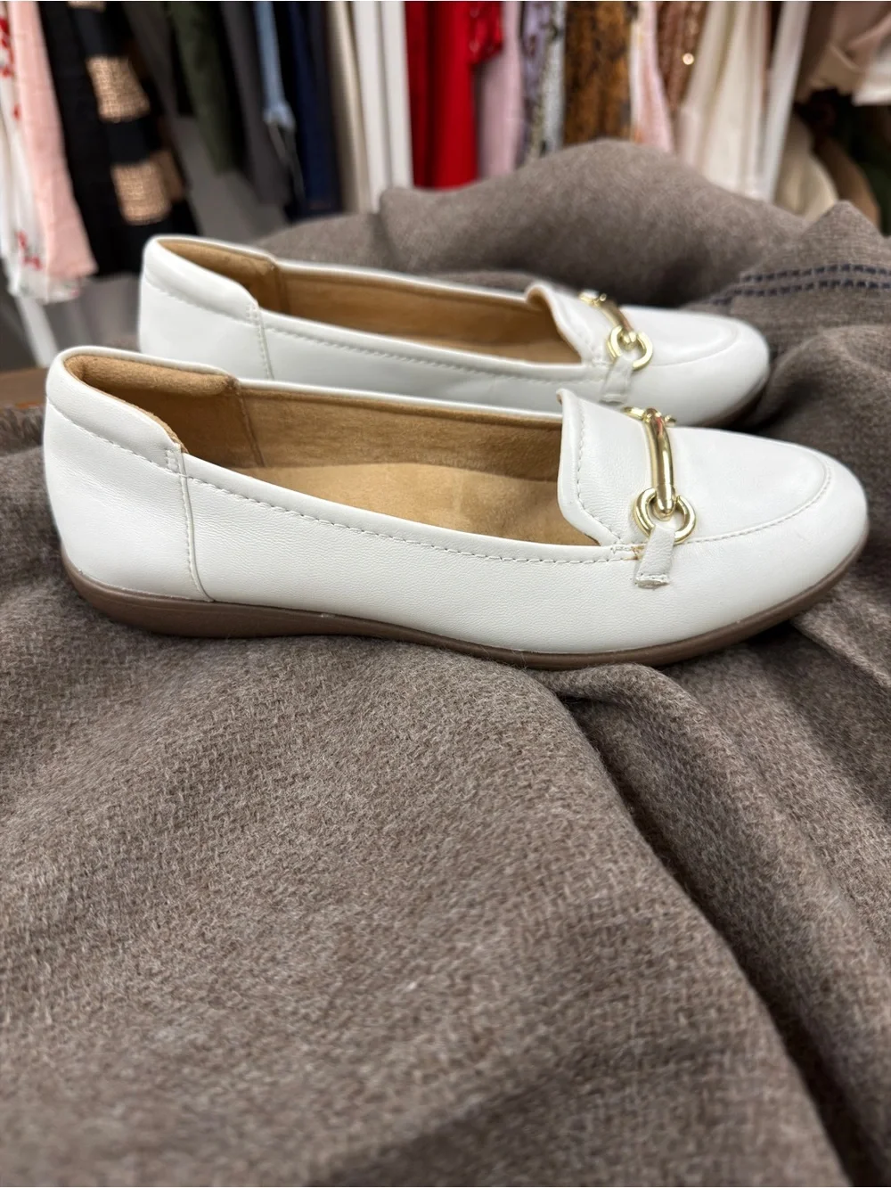 🍀3/$30 Women's White Leather Slip-On Loafers with Gold Horsebit